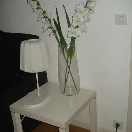 Black&white - Entrecampos * Lissabon